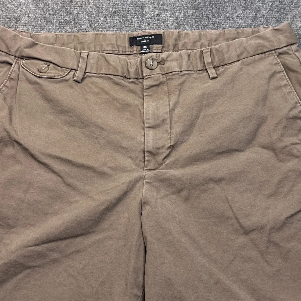 Banana Republic ensure see